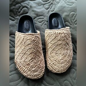 STAUD DIA raffia mule slide size 37/ US 7